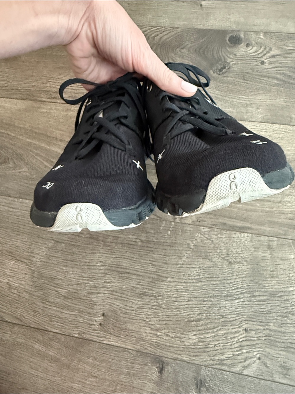 On Cloud x3 Black Athletic Running Sneakers 7 - Picture 3 of 8